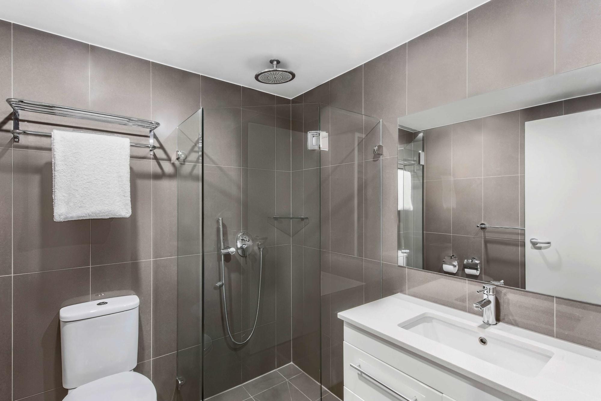Adina Serviced Apartments Canberra Dickson Экстерьер фото