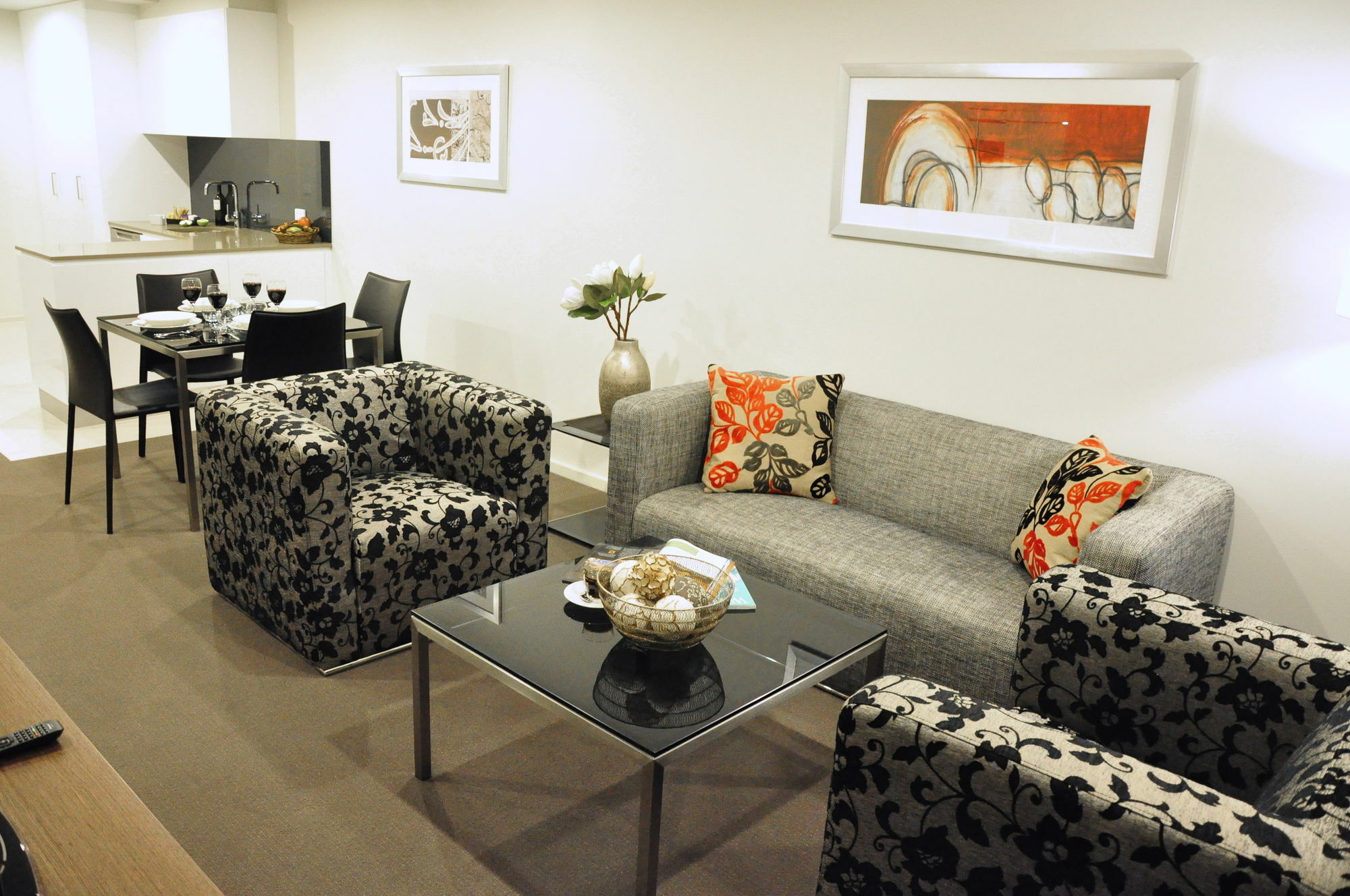 Adina Serviced Apartments Canberra Dickson Экстерьер фото